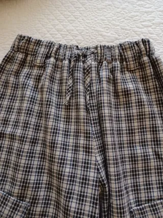 Pantalón cuadros niña