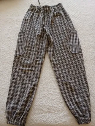 Pantalón cuadros niña