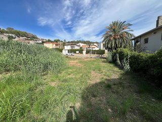Terreno en venta en Eixample Residencial en Roda de Barà