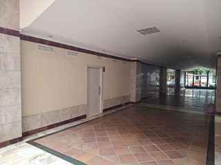 Local comercial en venta en Ciudad Jardín en Sevilla