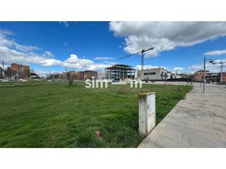Terreno en venta en El Sucre-Universitat en Vic