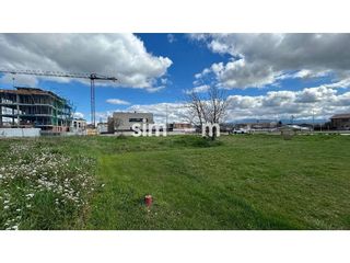 Terreno en venta en El Sucre-Universitat en Vic