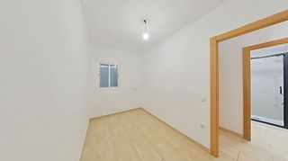 Piso en venta en El Raval - Safaretjos en Santa Coloma de Gramanet