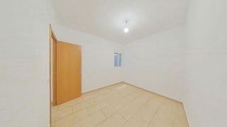Piso en venta en El Raval - Safaretjos en Santa Coloma de Gramanet