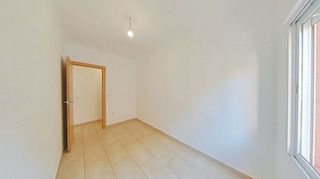 Piso en venta en El Raval - Safaretjos en Santa Coloma de Gramanet