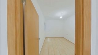Piso en venta en El Raval - Safaretjos en Santa Coloma de Gramanet