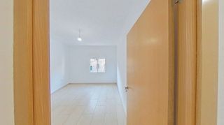 Piso en venta en El Raval - Safaretjos en Santa Coloma de Gramanet