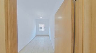 Piso en venta en El Raval - Safaretjos en Santa Coloma de Gramanet