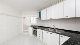 Piso en venta en Passeig Maragall - Zona Estació en Gavà