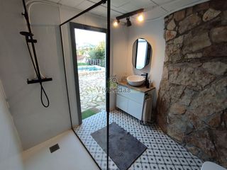 Chalet en venta en Vallirana