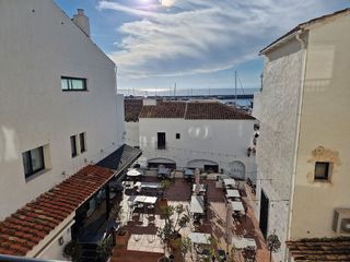 Piso en alquiler en Puerto Banús en Marbella