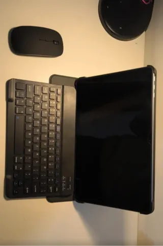 Tablet DOOGEE con Mouse, Tastiera e Caricabatterie