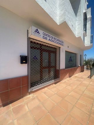 Local comercial en alquiler en Núcleo Urbano en Chiclana de la Frontera