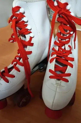 Patines 4 Ruedas California Blancos