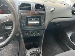 Volkswagen Polo 2016