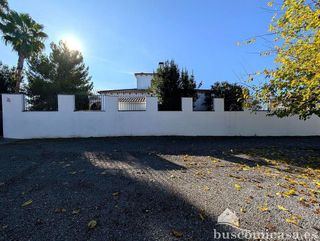 Chalet en venta en Linares