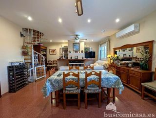 Chalet en venta en Linares