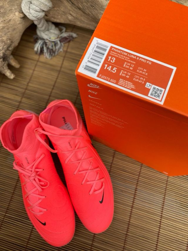 Nike Phantom Luna II PRO Fg. Talla 47,5