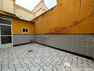 Chalet en venta en Linares