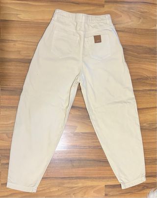 Pantalón vaquero Zara Balloon Beige