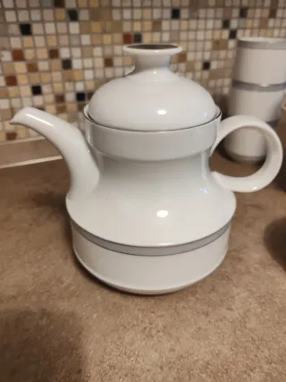 Set da tè in porcellana