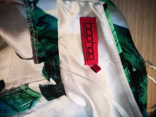 Mono midi BooHoo verde talla M