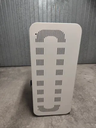 Estufa de pele, cáscara de almendra y hueso oliva