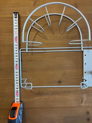 Organizador de metal para aspiradora