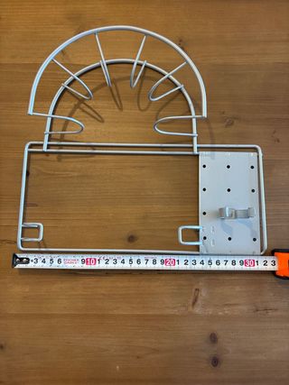 Organizador de metal para aspiradora