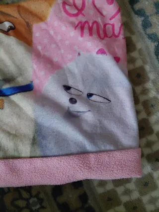 Buff per bambini con personaggi dei cartoni animati