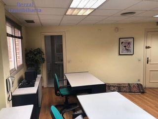 Oficina en venta en Centro en Logroño