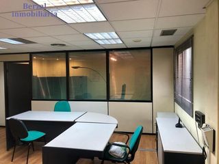 Oficina en venta en Centro en Logroño