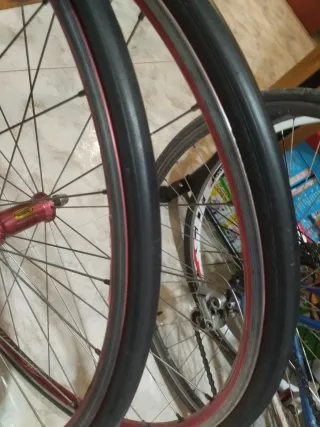 Llantas Mavic Helium