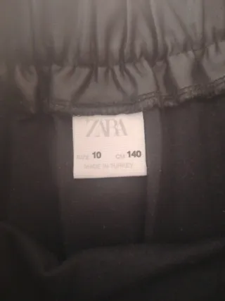 Falda plisada niña Zara