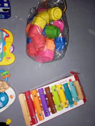 Lote Juguetes Bebé Fisher-Price y más