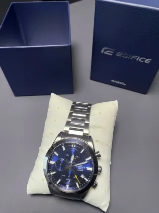 Reloj Casio Edifice Sapphire Azul sin usar, nuevo.