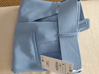 Pantalón Zara Talla S Azul con Cinturón