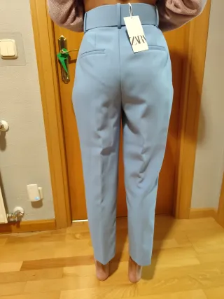Pantalón Zara Talla S Azul con Cinturón