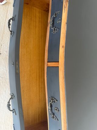 Comodino in legno grigio e marrone