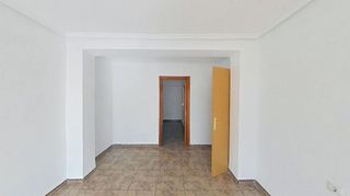 Piso en venta en Zona Avenida al Vedat en Torrent