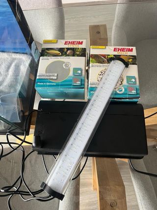 Acuario/pecera 60L con accesorios