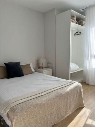 Piso en alquiler en Ermitagaña - Mendebaldea en Pamplona