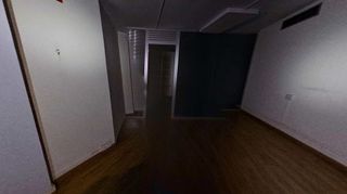 Local comercial en venta en Santa Eulàlia en Hospitalet de Llobregat, L´