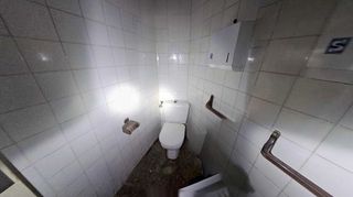 Local comercial en venta en Santa Eulàlia en Hospitalet de Llobregat, L´