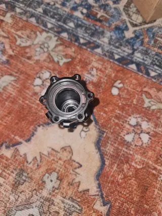 Buje Lefty 8 Speedsix