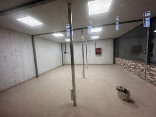 Nave industrial en alquiler en Los Olivos - Los Ángeles - Perales del río en Getafe