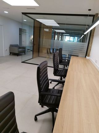 Oficina en alquiler en Riba-roja de Túria