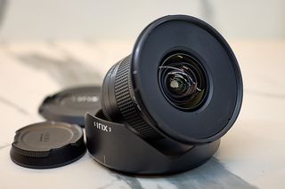 Irix 15mm f/2.8 para Canon RF