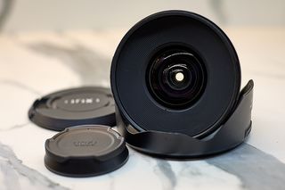 Irix 15mm f/2.8 para Canon RF