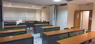 Oficina en alquiler en Carranque - Haza Cuevas en Málaga